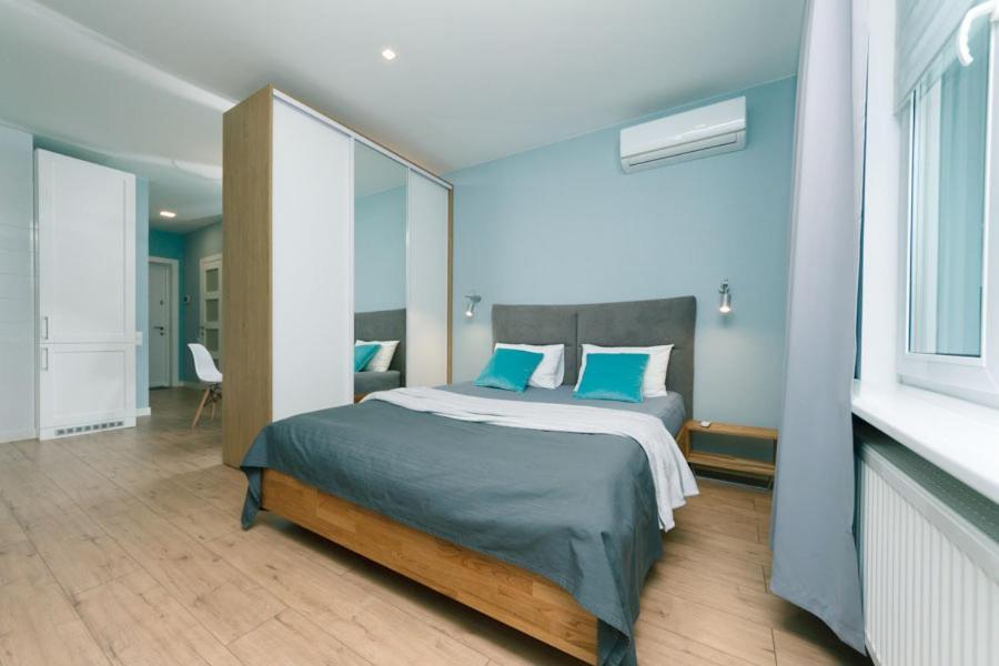 Happy Apartment, Warmth, Comfort, Turquoise Киев Экстерьер фото