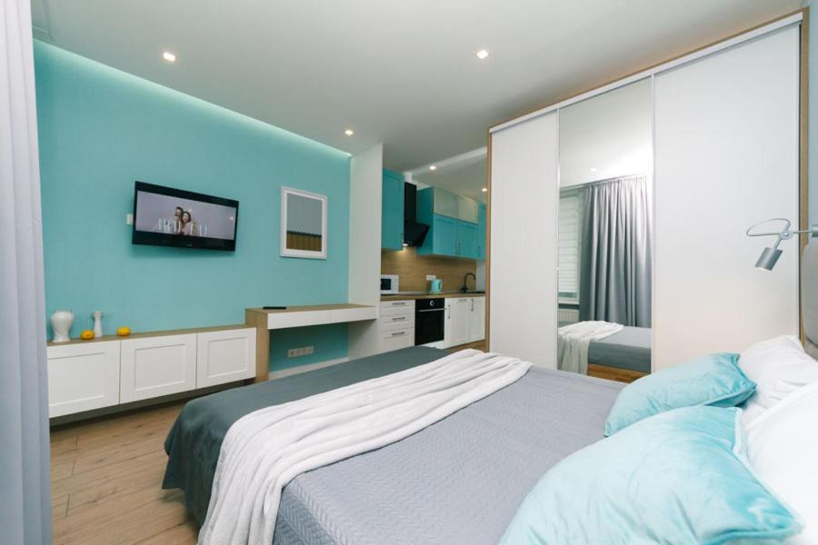 Happy Apartment, Warmth, Comfort, Turquoise Киев Экстерьер фото